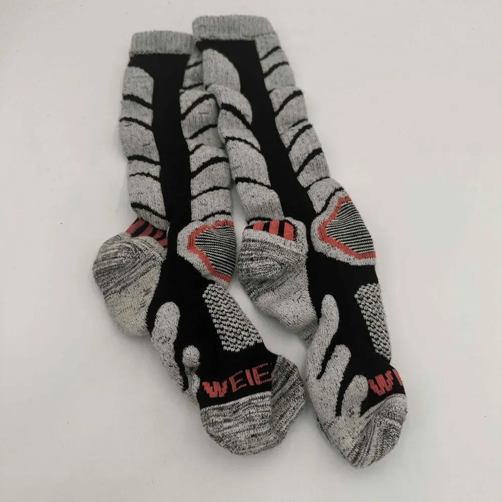 Weirrya Unisex Grey Striped Ski Athletic Socks Size Medium